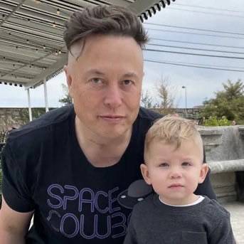 ๐ i can't even tell which one is Elon Musk
Who else is feeling this right now? ๐คฃ