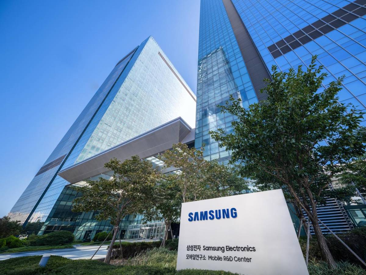 ๐ต Samsung Eyes 800M Galaxy Phones as Stablecoin Wallets
Samsung is positioning itself to become a...