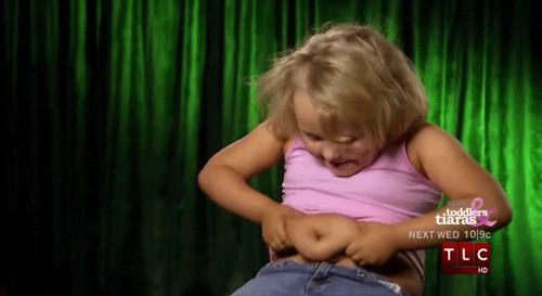 Hear me out, flat stomach is powered by poverty mentality because person wey dey chop well suppose g...