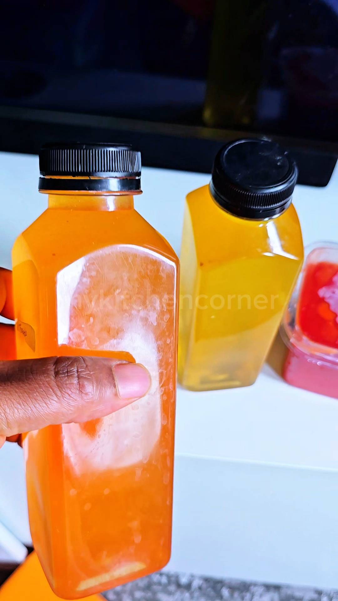 100% tomatoe juice