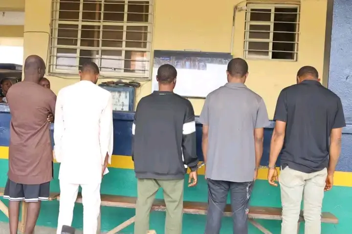ONE-CHANCE ROBBERY SYNDICATE ARRESTED IN ABUJA
FCT Police operatives on Sunday, 20 September 2026,...