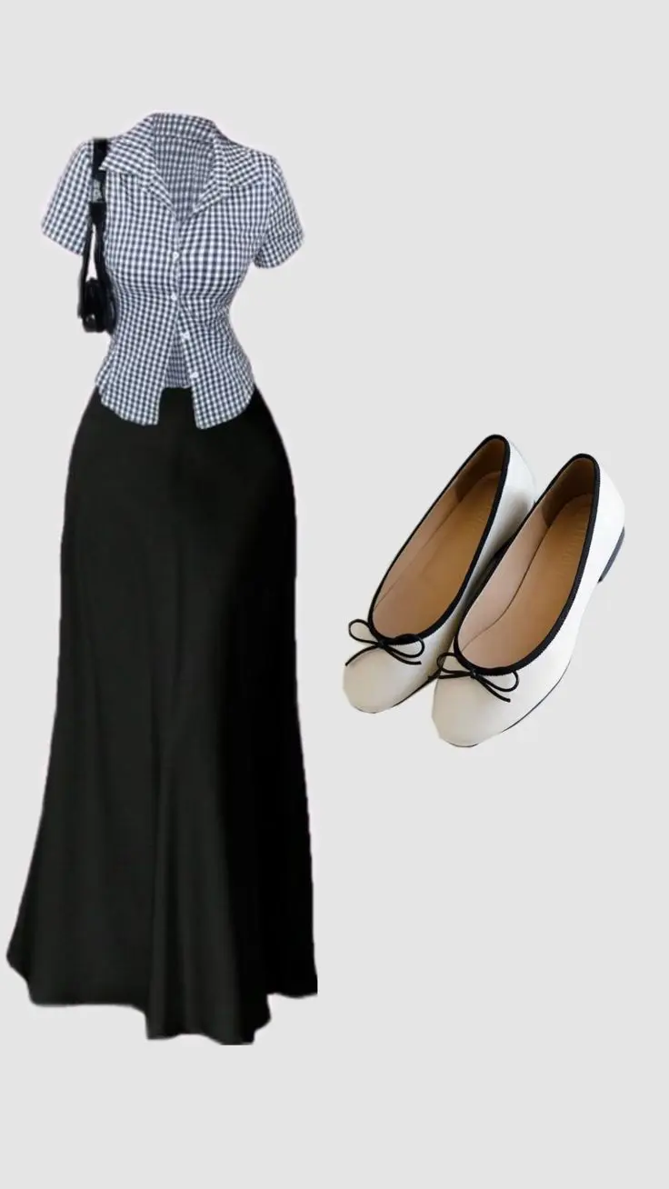 Skirts can also be fashionable!!
Most times people look very simple because they only wear skirts b...