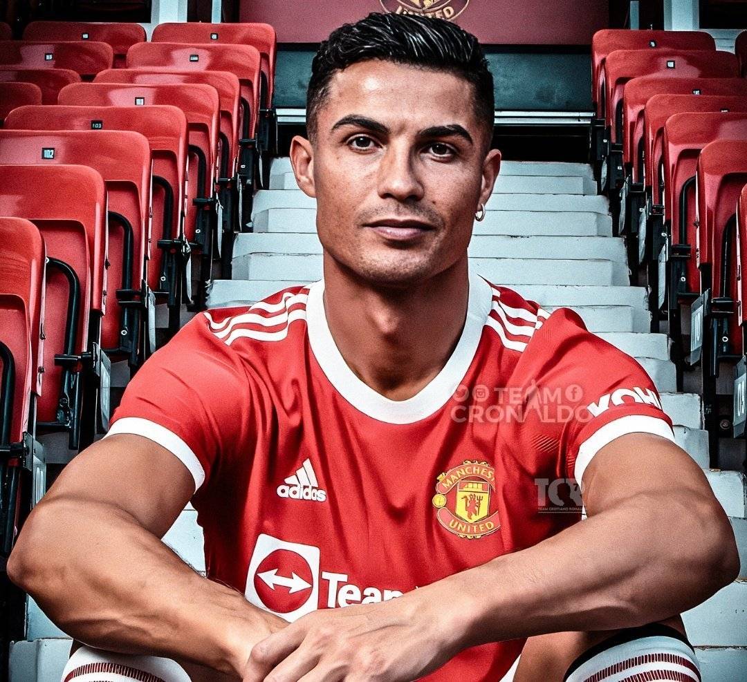 ๐จ๐ฃ Lamine Yamal on Cristiano Ronaldo:
"The fact Cristiano can still score in the World Cup at 41 Y...