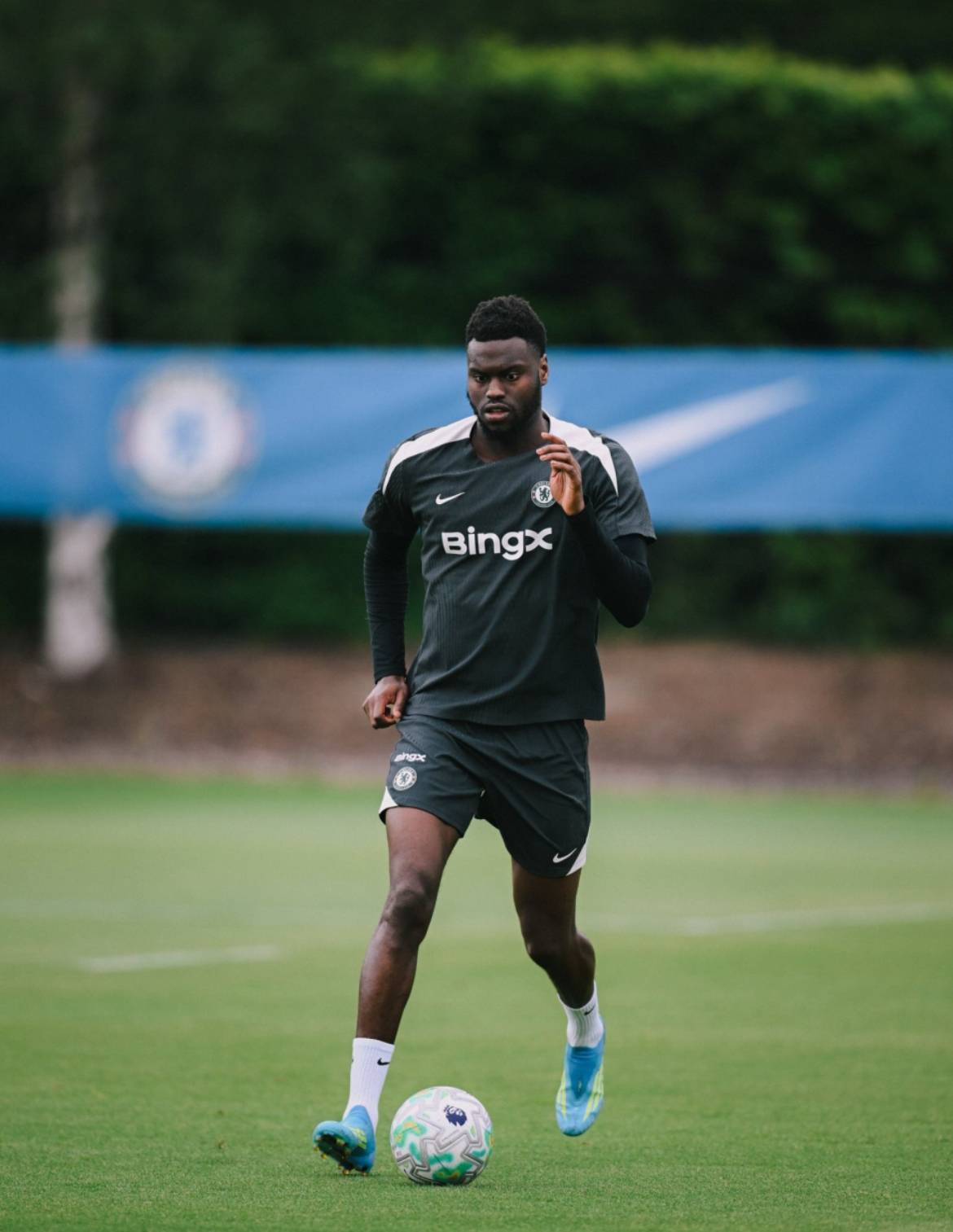 Ready for tomorrow. ⚽️

#CFC | #Chelsea

📲 @CFC_ChelseaFC
