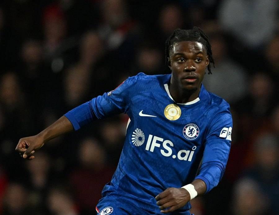 🗣Romeo Lavia on accusations of him and his Chelsea teammates downing tools:
"It is tough to hear be...