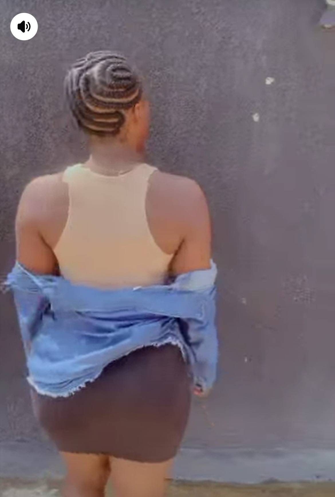 Wetin you see?