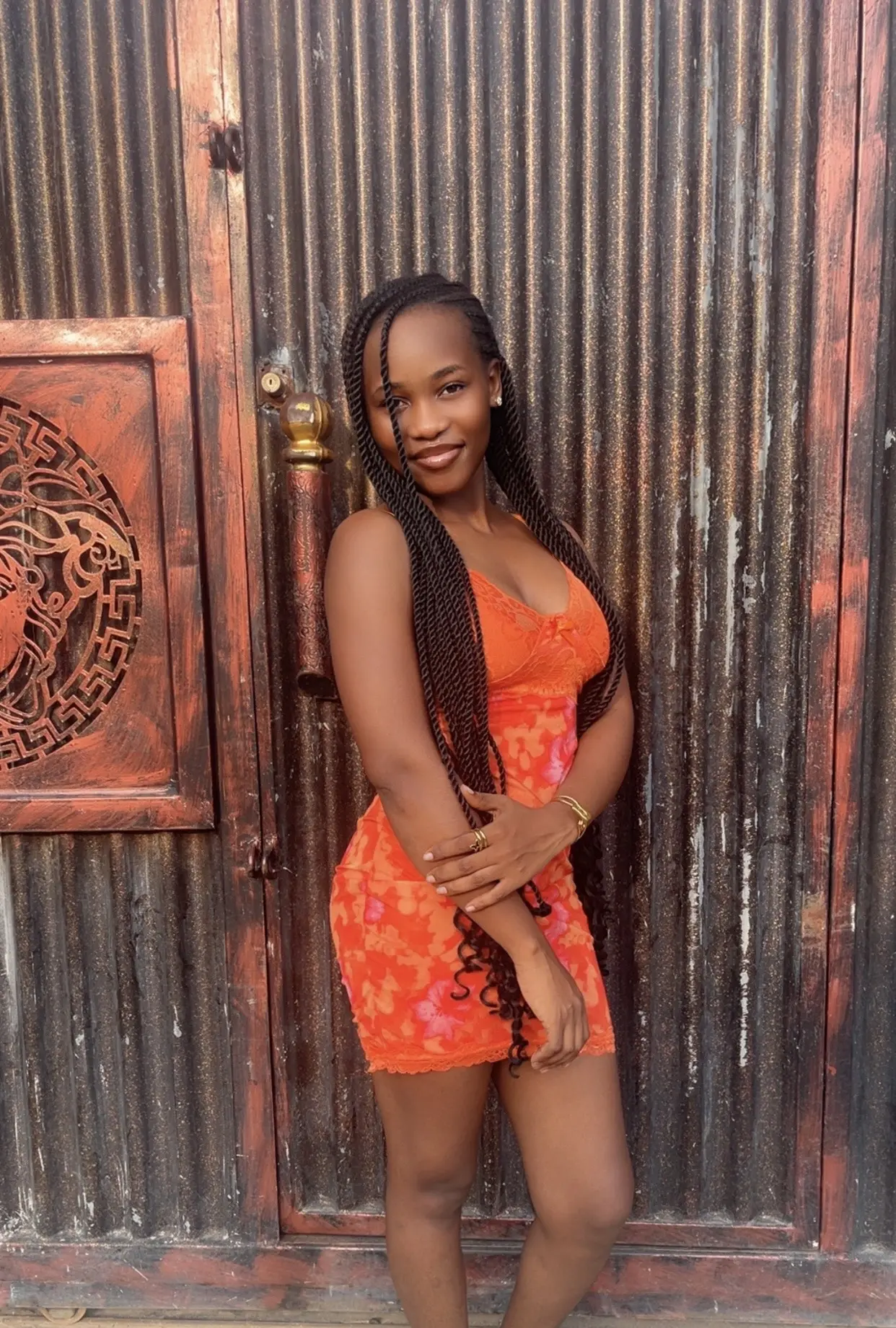 Hey, LekeeLekee people❤️
My name is Omah . I’m here to catch cruise, share my random thoughts, laug...