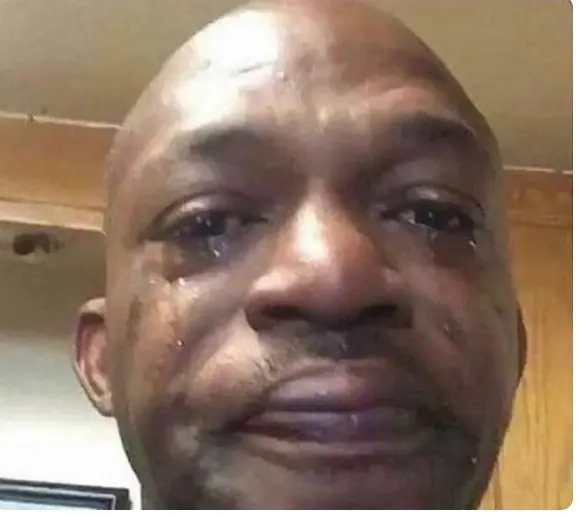 Lekeeleke monetized users on 15 October after looking their wallets 🤣🤣🤣🤣
Trust only God #LekeeLe...