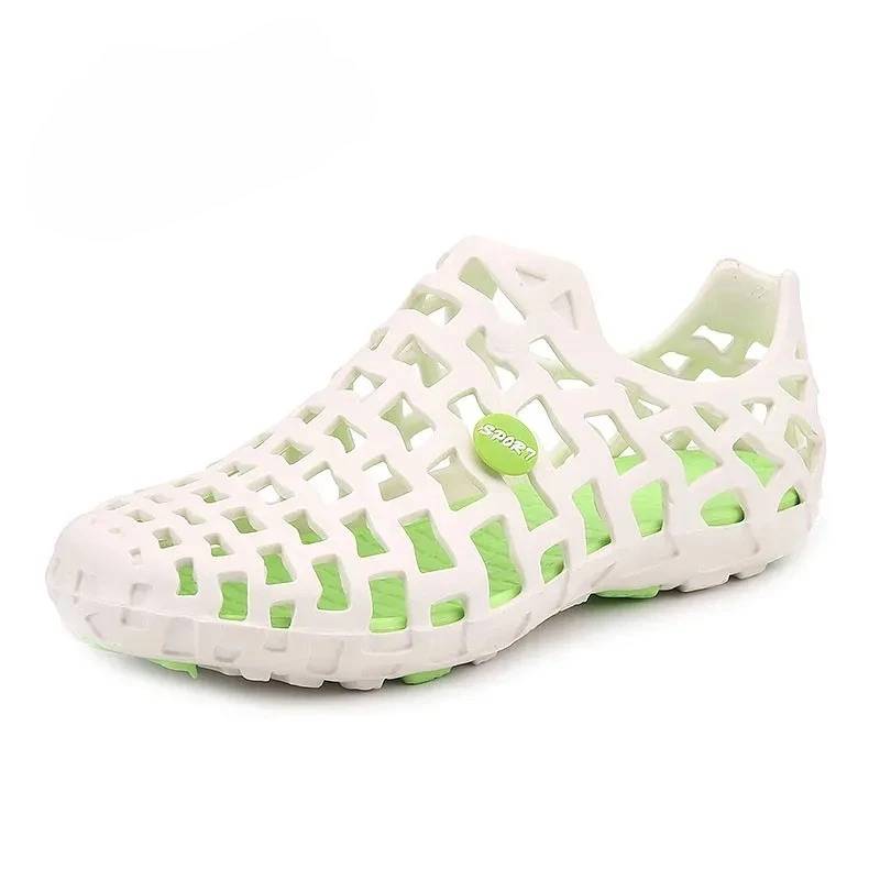 Ready for every splash and adventure? ๐โ๏ธ
Stay comfortable from the beach to the river with these...