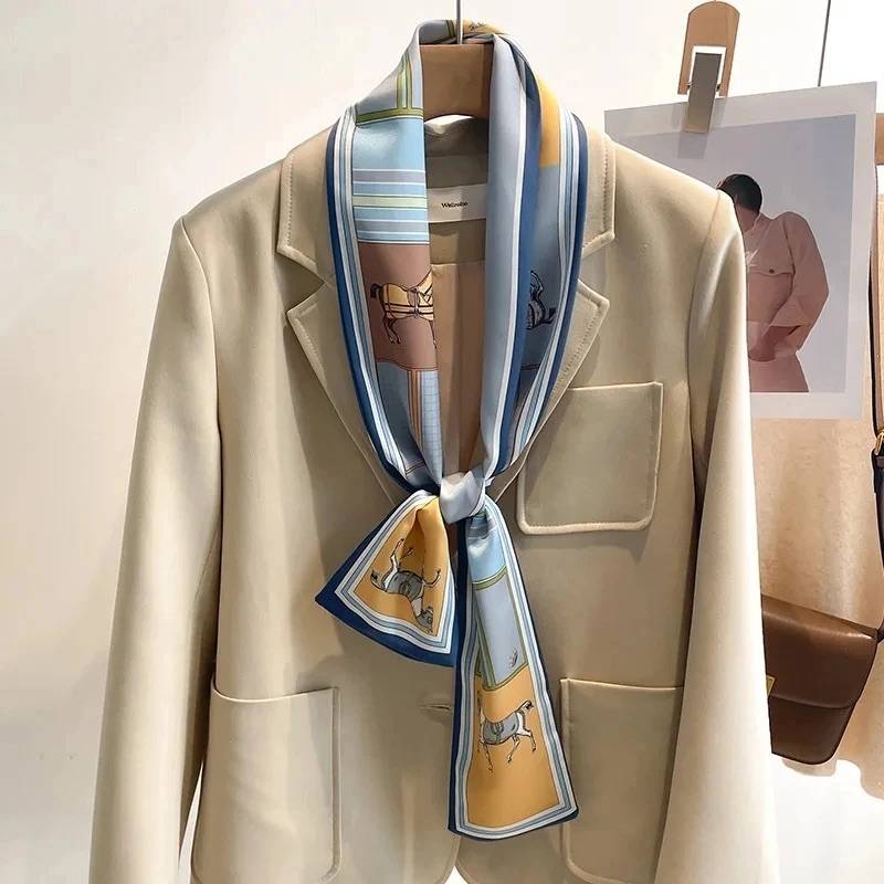 One accessory, endless styling possibilities β¨π§£
Add a touch of elegance to any outfit with this l...