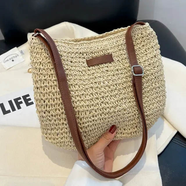 Summer days call for effortless style π
This woven straw crossbody bag is perfect for beach holida...
