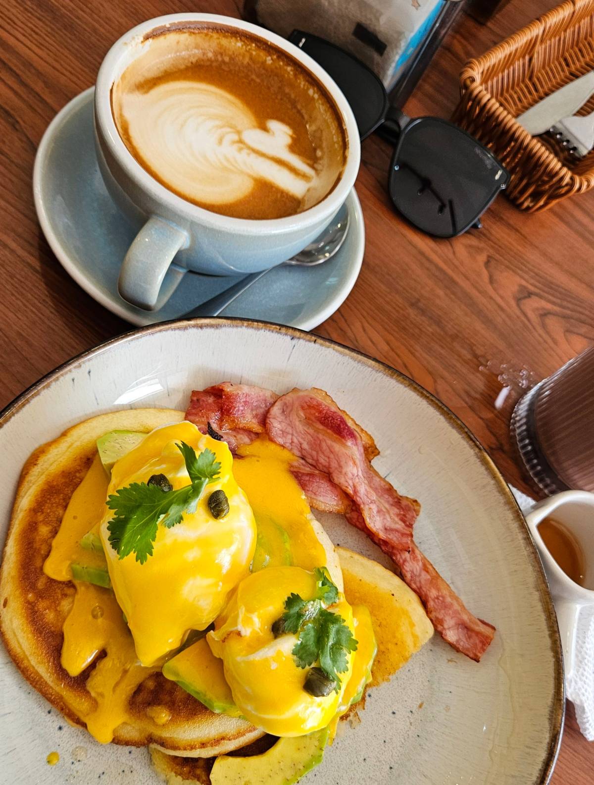 Gooooood Morning!!!
A good way to start your day is with a good healthy breakfast!
Nom nom nom!!!