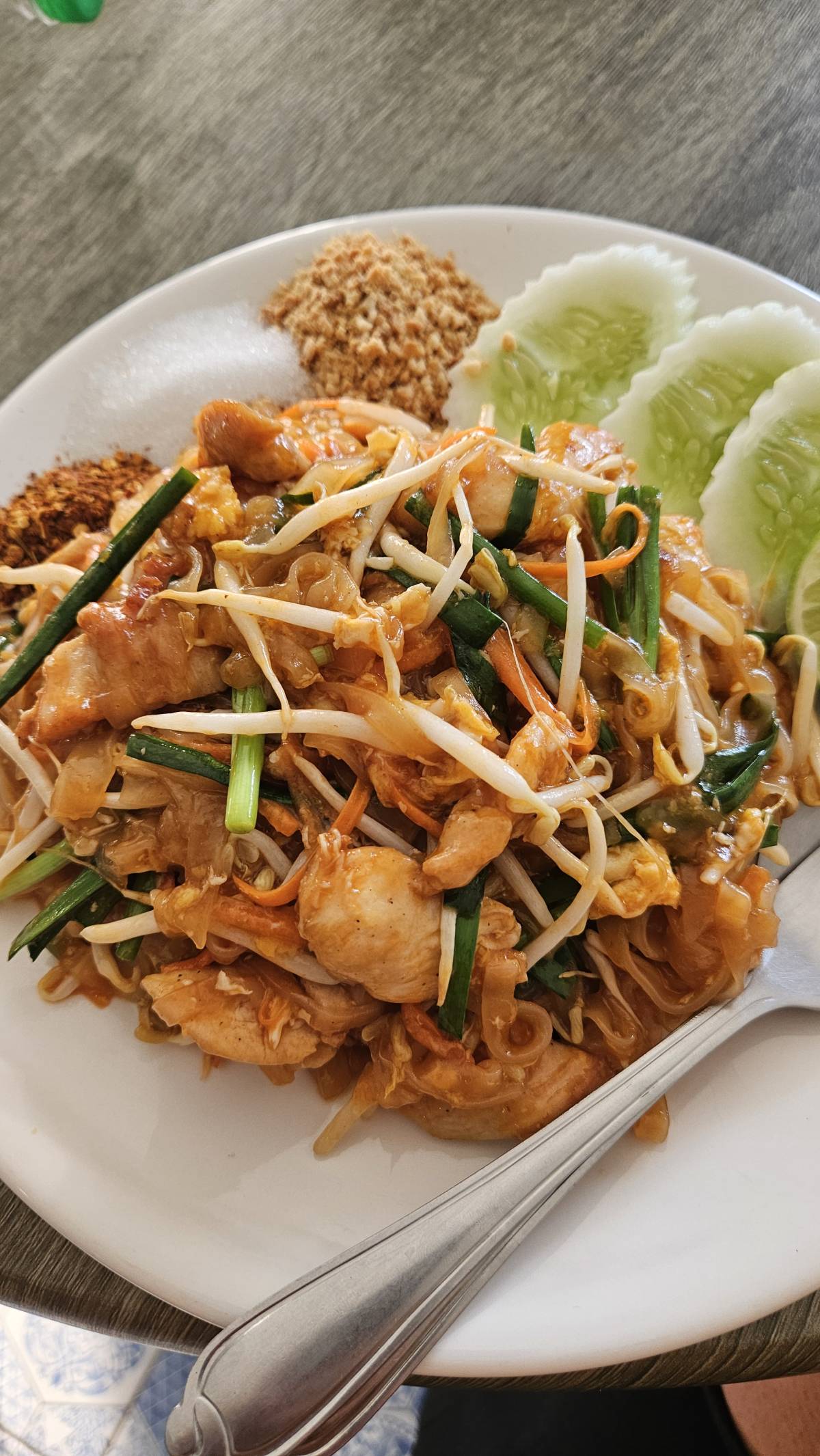 LL Fam, This is Thailand's most famous dish- Pad Thai.
Smoky wok flavor, sweet, salty, sour, and spi...