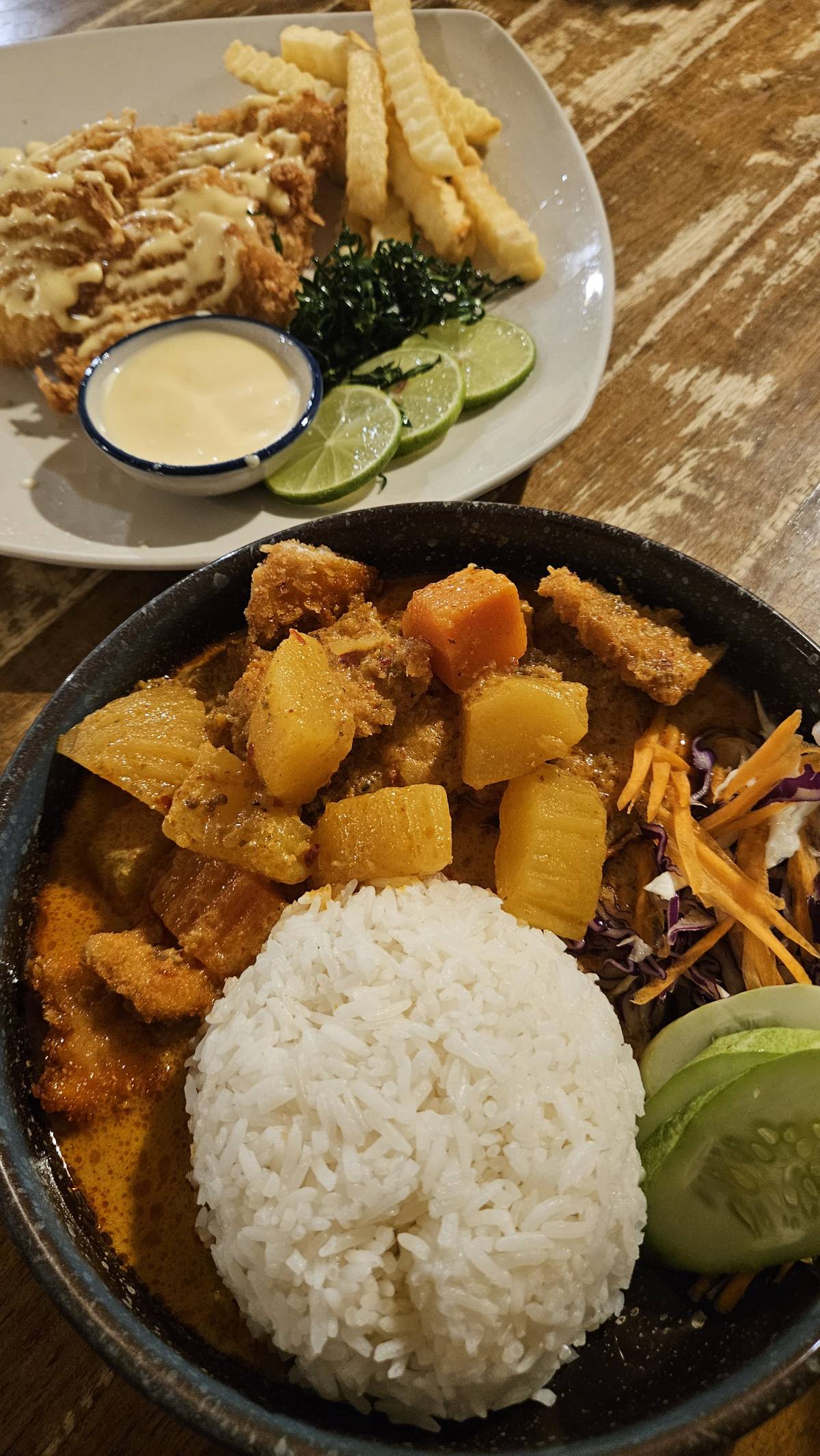 Post #5 of introducing food from around the world
I went back to one of my favorite restaurant in K...