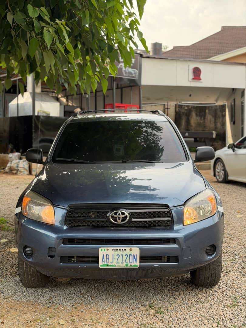 2008 Toyota rav4
•Super clean
•Fabric seats
•Chilling AC
•Original docs
•Untempered everything
₦8,...