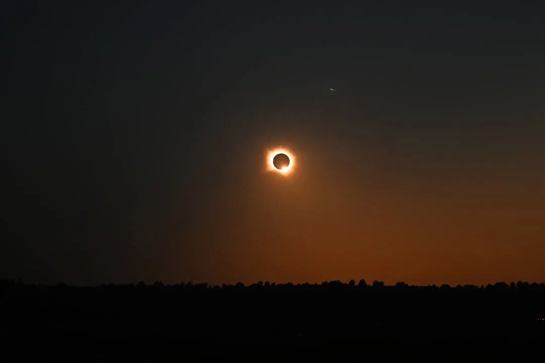 Seeing this eclipse would make you appreciate The awesomeness of God.
#GreatGod
