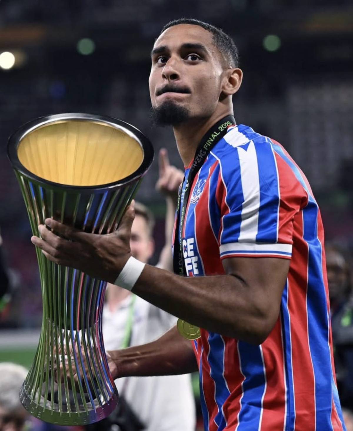 π¨π΅ DONE DEAL: MAXENCE LACROIX SET TO JOIN CHELSEA!
Chelsea have reached an agreement with Crystal...