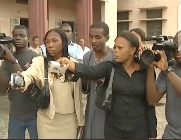 Oya collect mic, tell us wetin dey cool about forming nonchalant when you sabi say you dey feel thin...