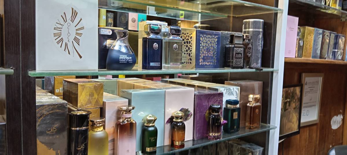 Your Perfume Plug forth both Niche and Designer