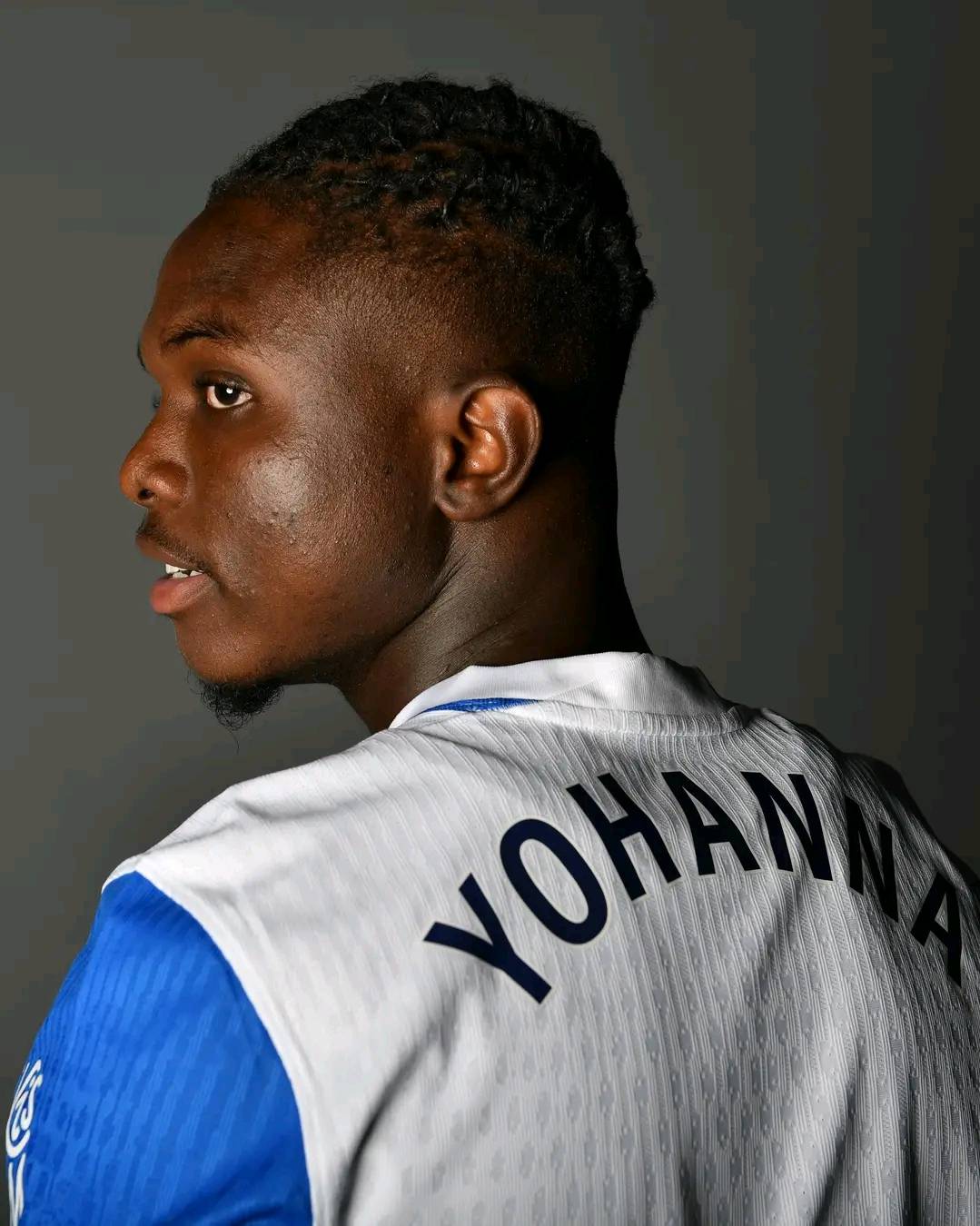 Brighton and Hove Albion actually signed the whole of Nigeria 💙