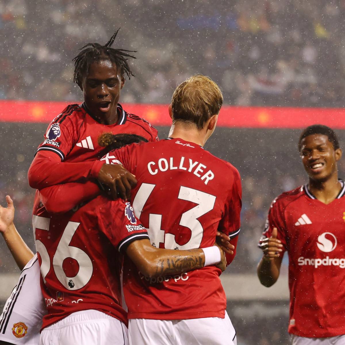 You dey support #ManchesterUnited and you no dey follow me, is that how they use to do things? Let's...