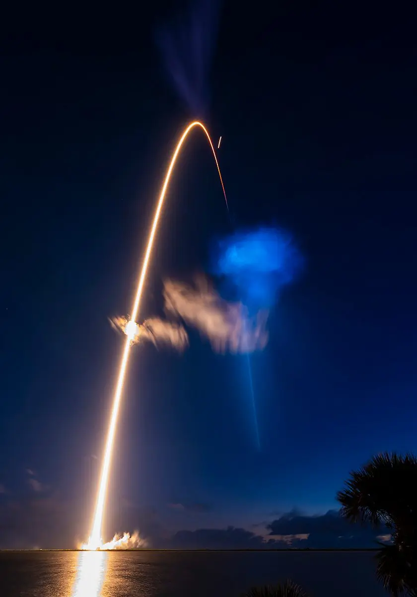 ๐ Jakpansblog | SpaceX Falcon 9 Creates a Stunning Jellyfish Cloud! ๐
Nature and technology come...