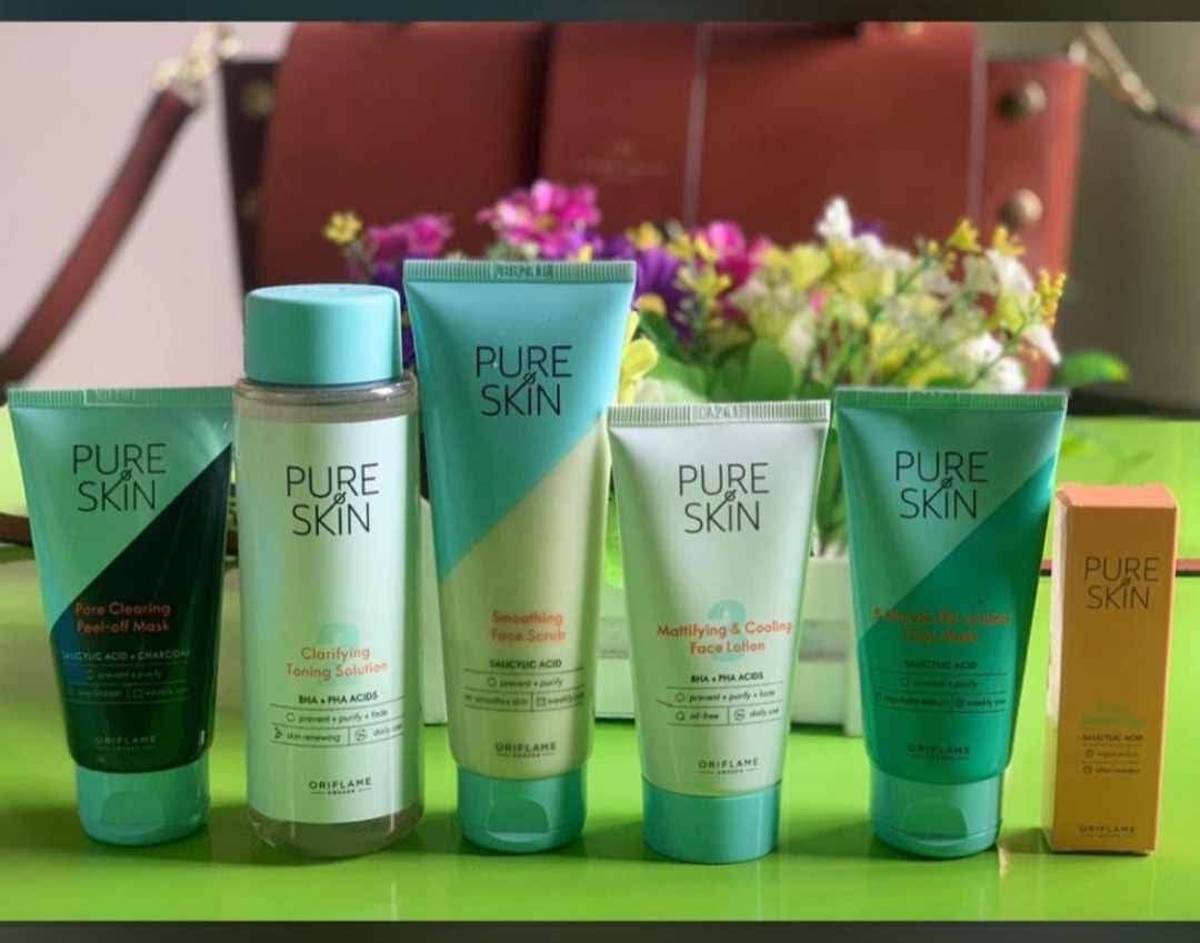 Acne, oiliness and breakouts can be frustrating 😩
That’s why I love the Oriflame Pure Skin set 💚...