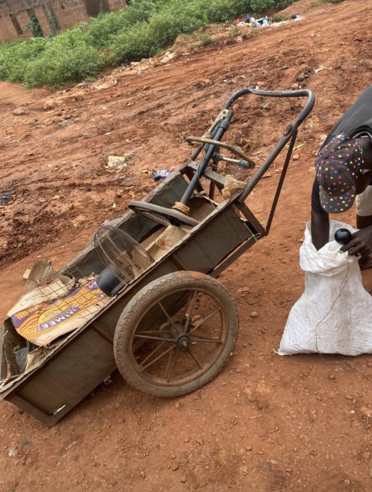Transaction completed, Metal Merchant don deliver.
.
.
.
#Chelsea #LekeeLekee #Trending #Viral  #Tre...