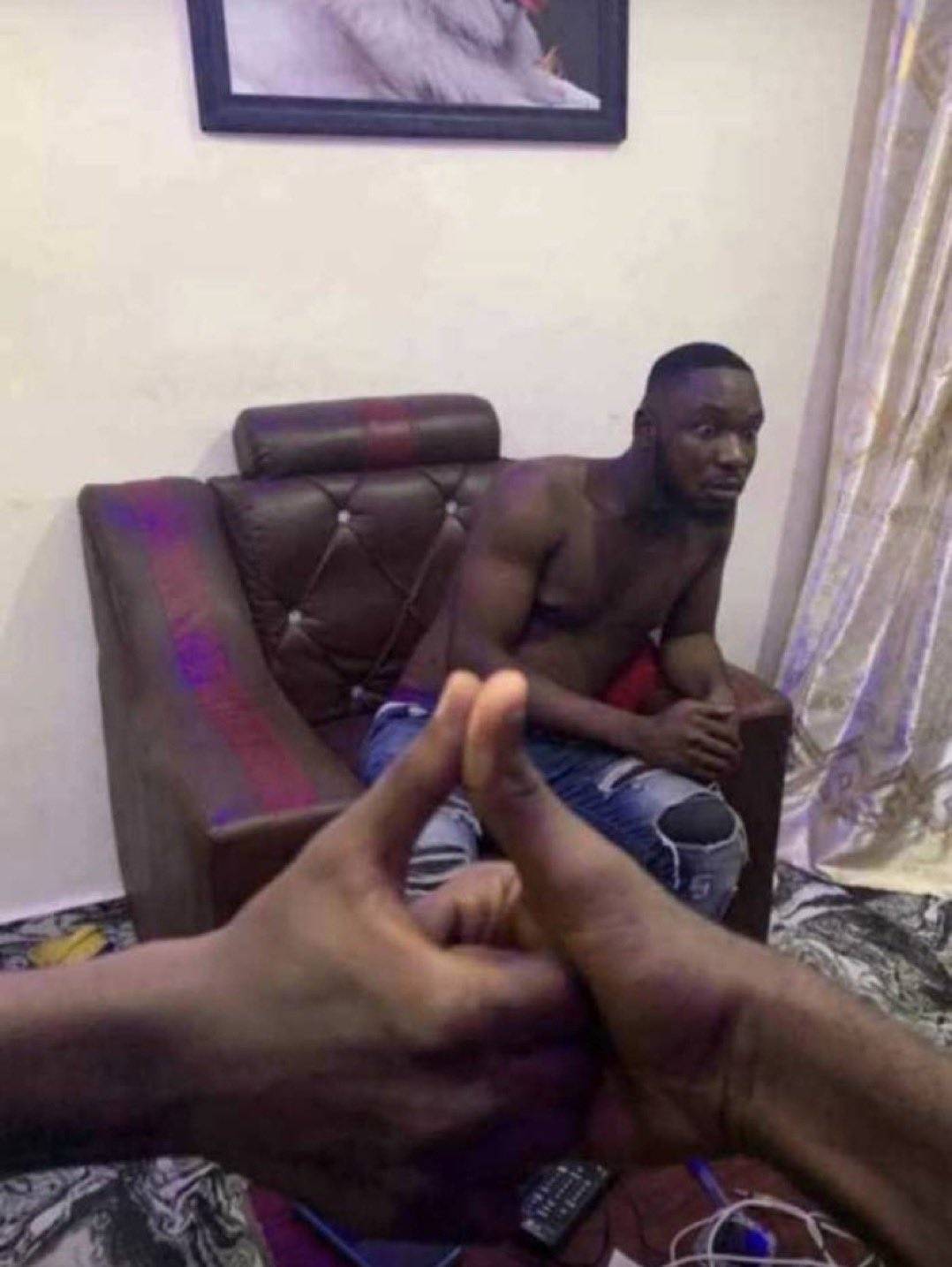 Bros na big brother I come watch oo, werin be this?
.
.
.
.
#LekeeLekee #CFC #Trending #Viral #Naija...