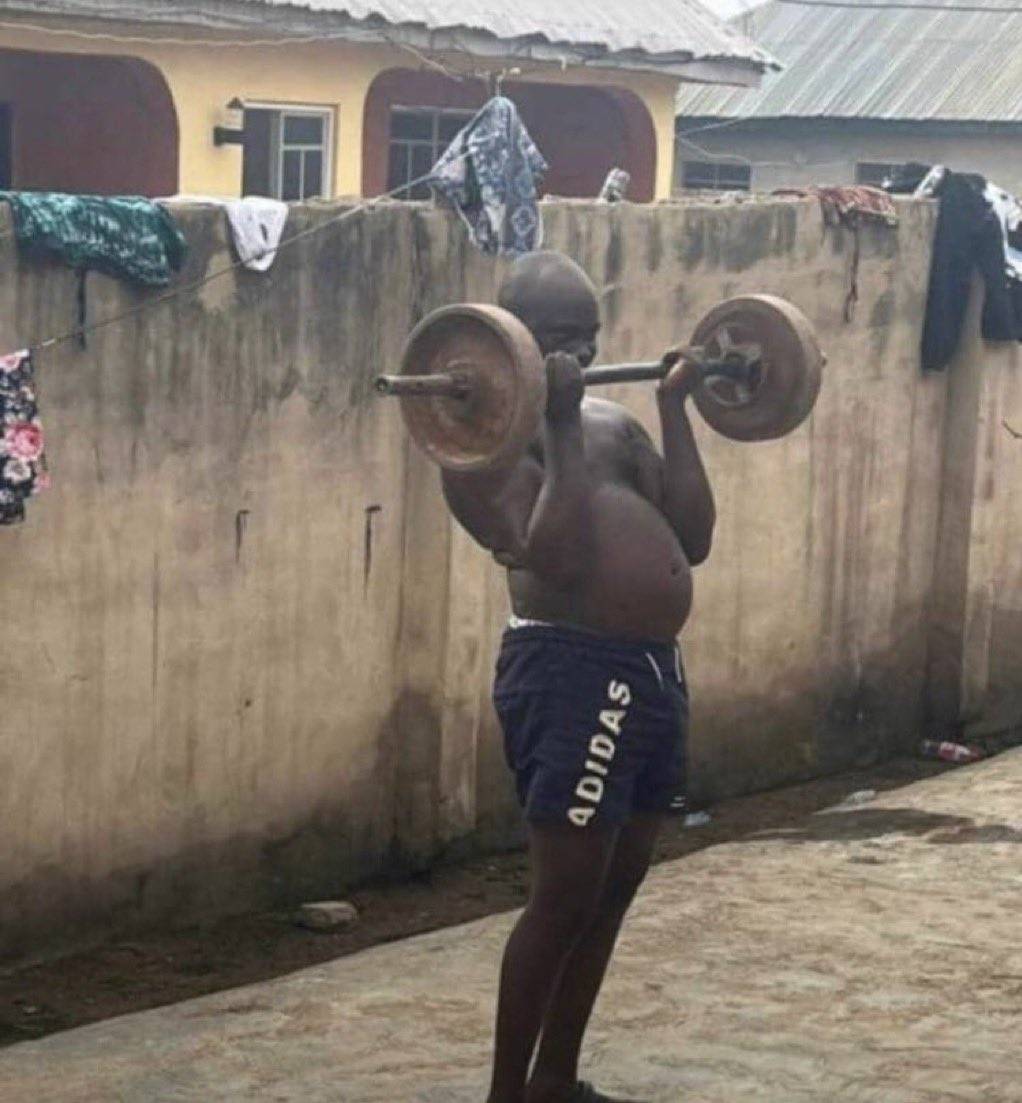 Make I shaparly burn this my Amusement packs.
.
.
.
#LekeeLekee #Trending #CFC #Chelsea #Viral #Naij...