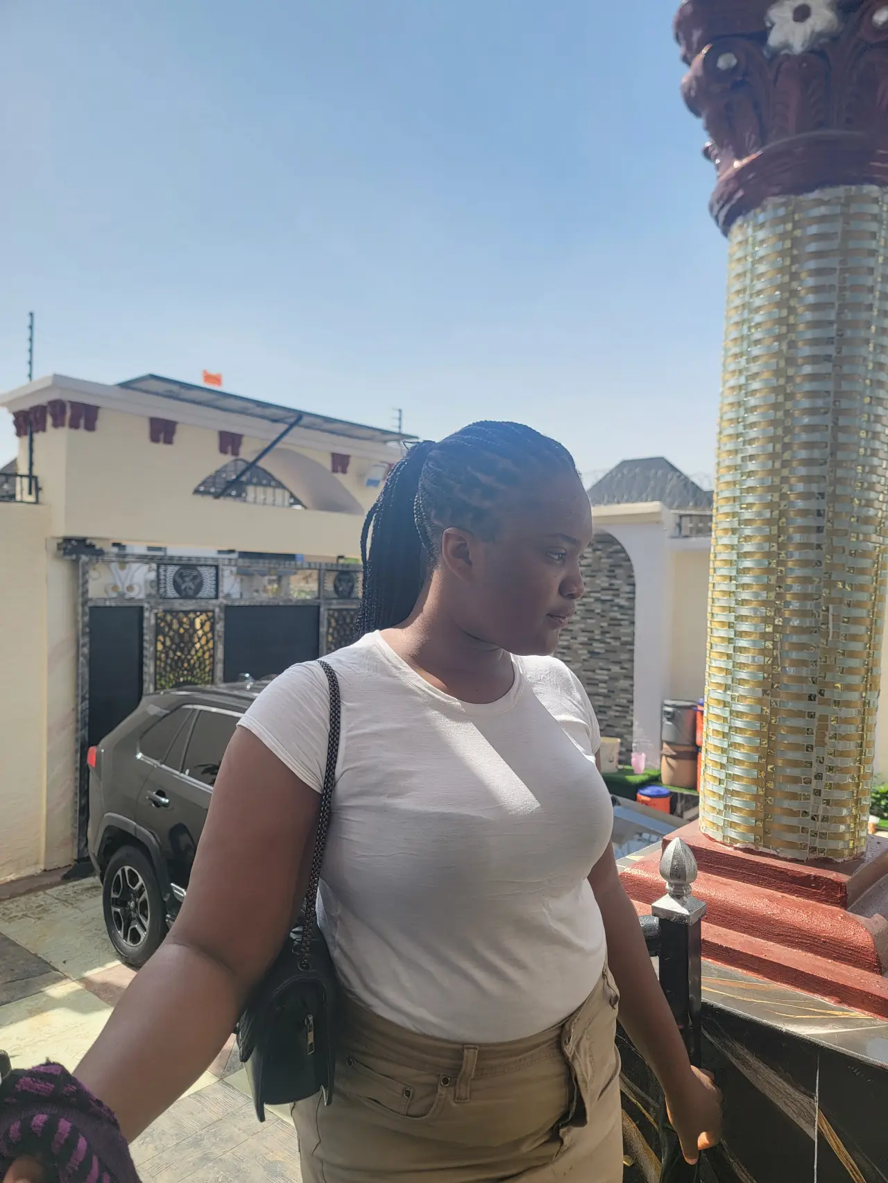 Hello LekeeLekee community how is your day going?