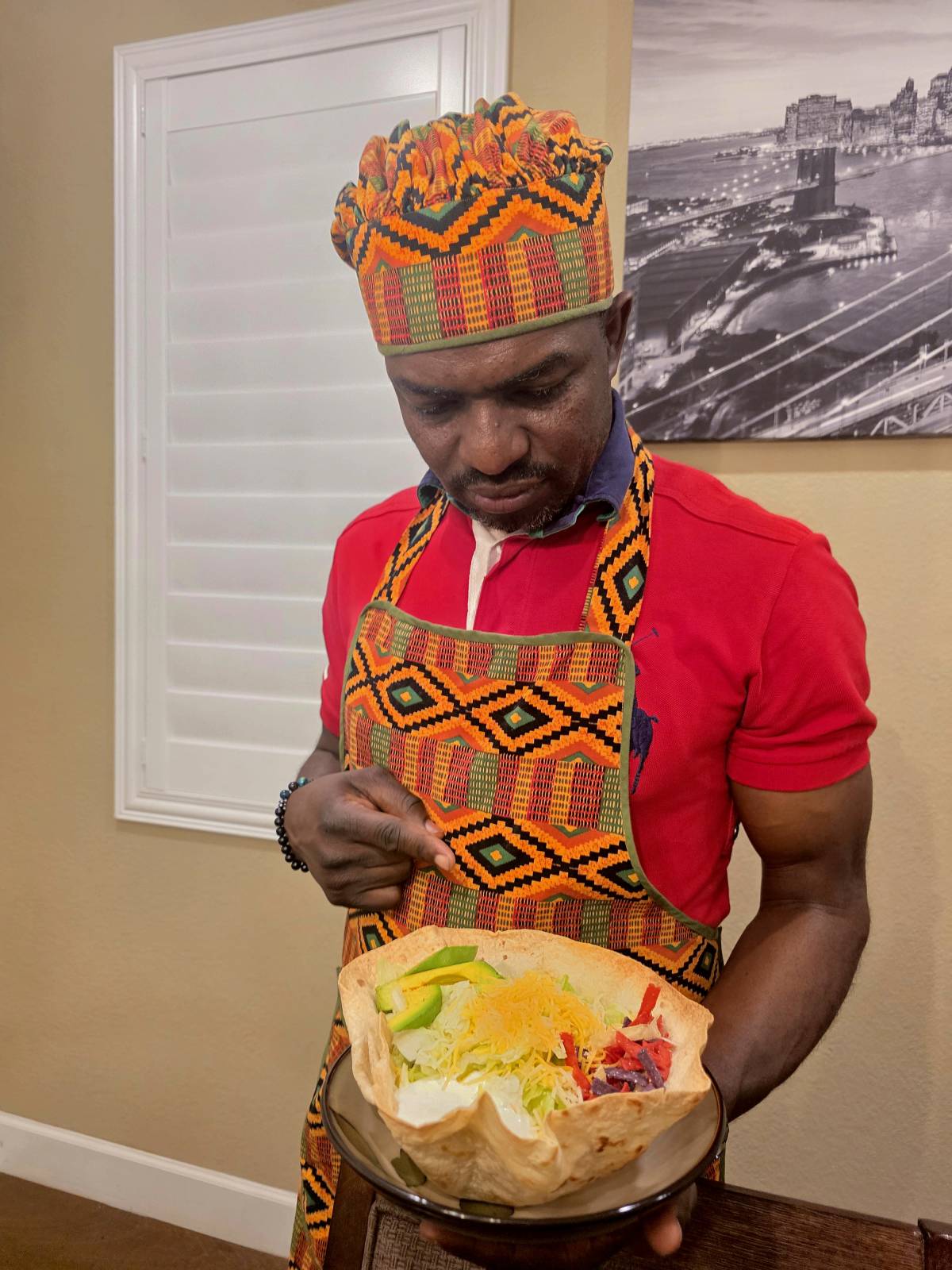 Taco Salad served in a Crispy Tortilla Bowl.Please follow me @Yomicantcook on Facebook, Instagram, T...