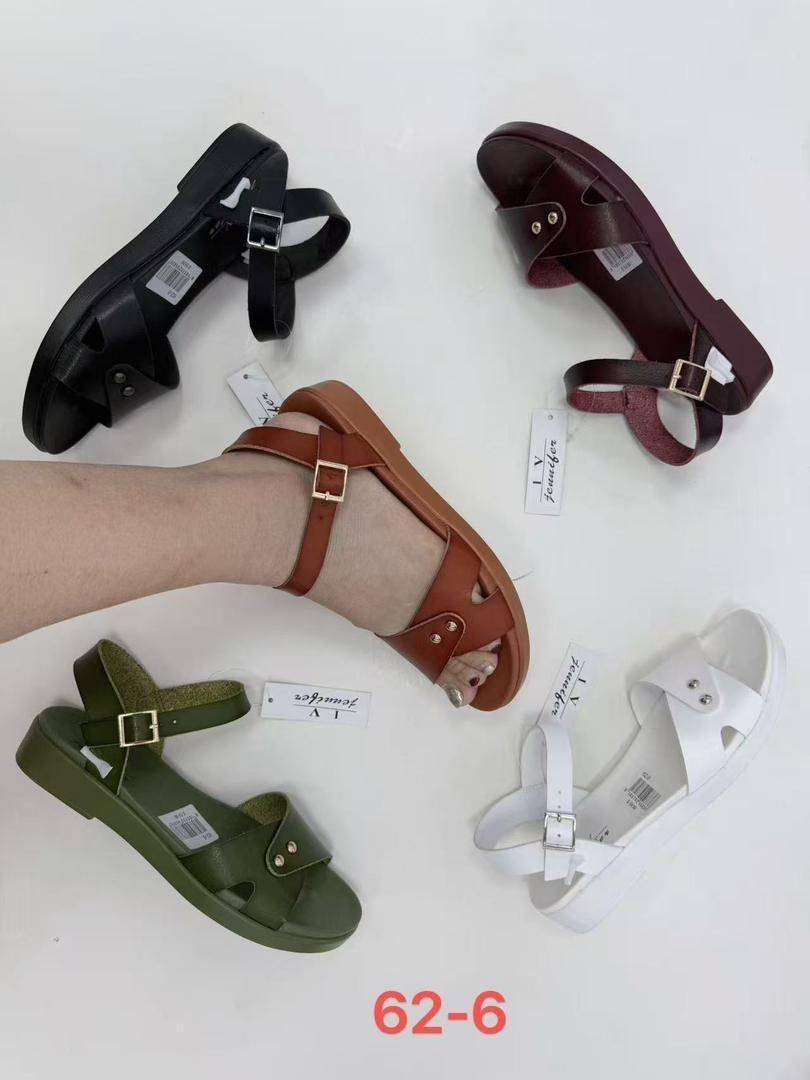 Where comfortable sandals 
More designs available 
Send in your size from 37 to 41, 42 

20000
Locat...