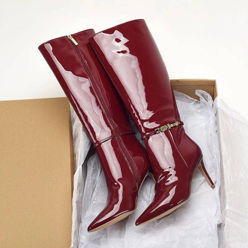 NEW IN π₯Άπ
Luxury High Heels Belt Buckle Zipper Boot π’π’π₯π₯°
Color: Burgundy β
Size: 38,39,40...