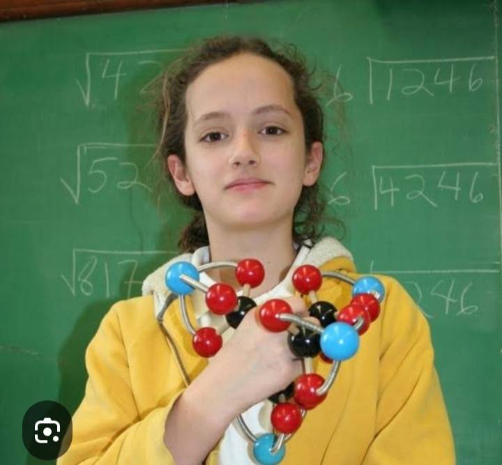 ACCIDENTAL SCIENTIFIC DISCOVERY
In a science lab in 2012 a ten-year-old Clara Lazen, a 5th grader i...
