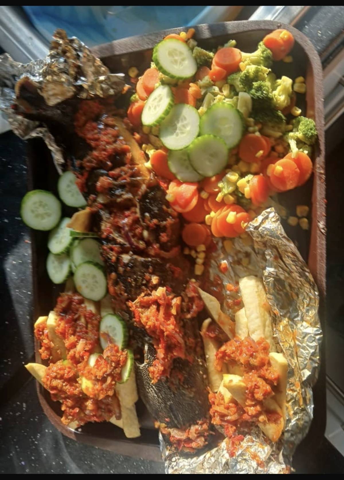 Abeg Join me if you want some, weather too hot na dis kind food fit the weather so send your address...