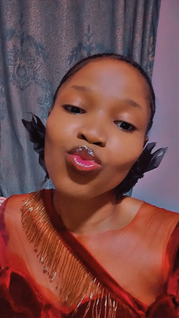 Sunday's are for meeting ๐ค
Have a beautiful Sunday ๐
#LekeeLekeeFamily #Viral #Viral #LekeeLek...