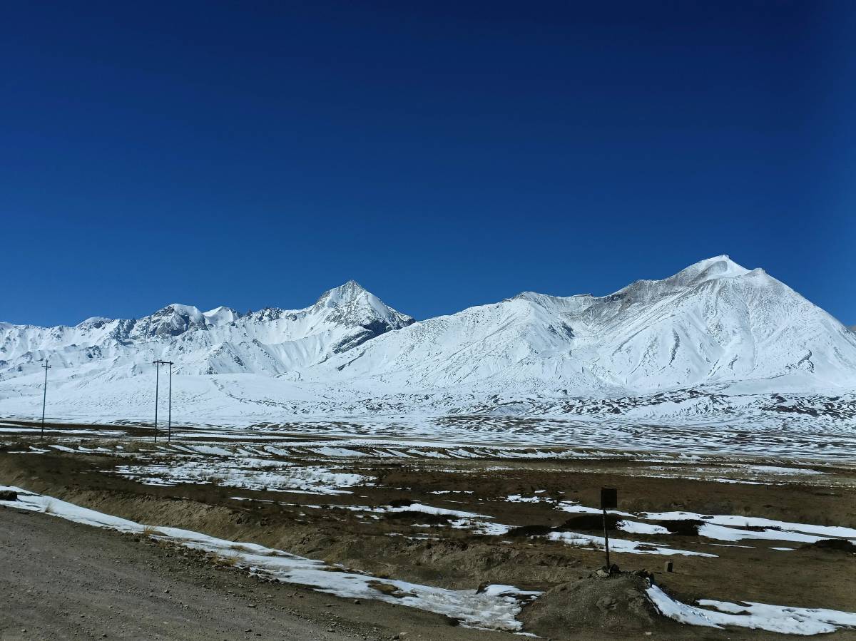 Pretty normal photo, right? For me, it isn’t. All my life, I’ve seen the Himalayas to the north, thi...