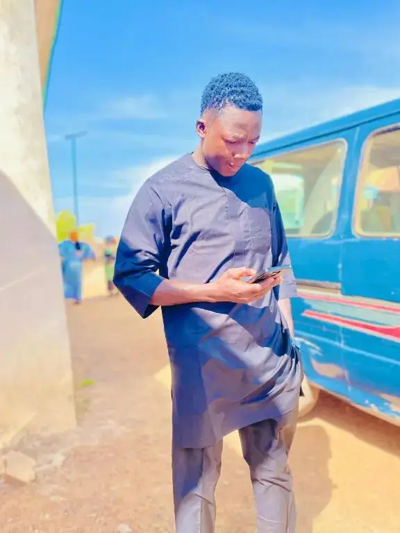 Hello 👋🤩