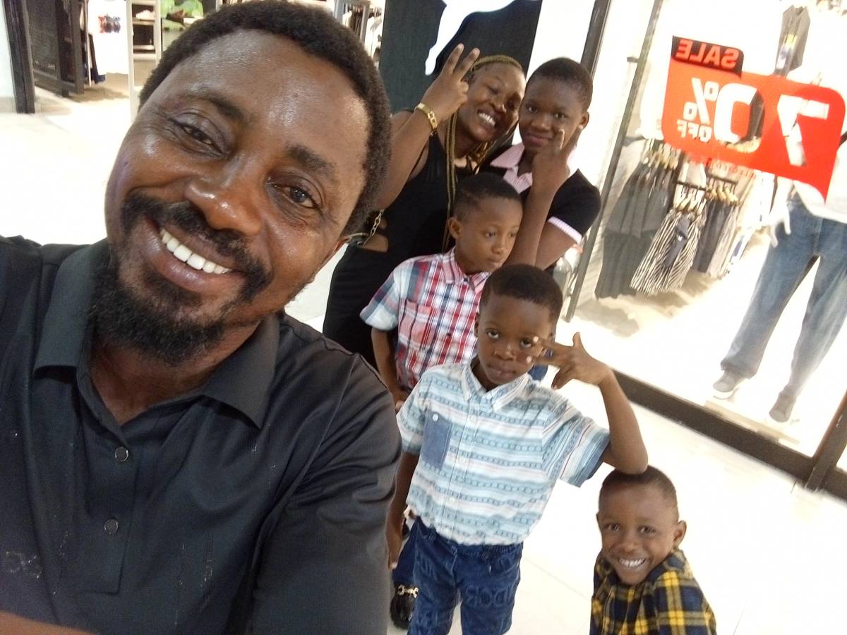 Family cruise.....
Family tie.....
Family Love