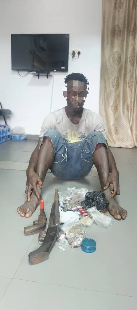 Police arrest 22-year-old suspect, recover firearms and cannabis in Lagos
*Principal accomplice fl...