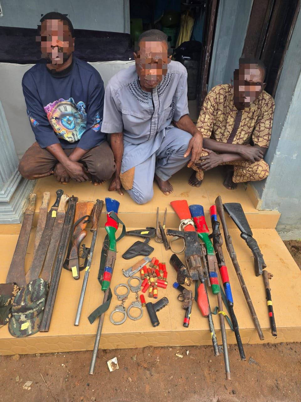 Police arrest 3 suspected cultists, recover firearms in Lagos
By Matthew Johnson
The Lagos State...