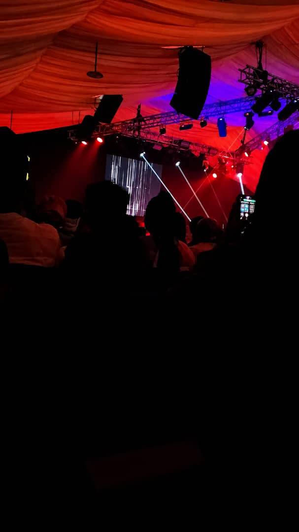 Church was lite today......
Happy Sunday everyone
