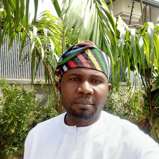 Hello lekeelekee family it is nice to be here how are you all have a lovely weekend