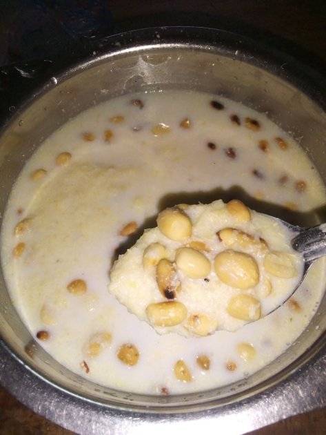 For lunch this afternoon, we’ll be indulging in hand-refined cassava flakes, delicately garnished wi...