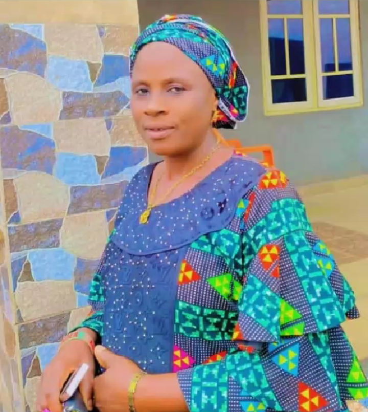 Happy birthday celebrations mama
An amazing mother to me
Live long