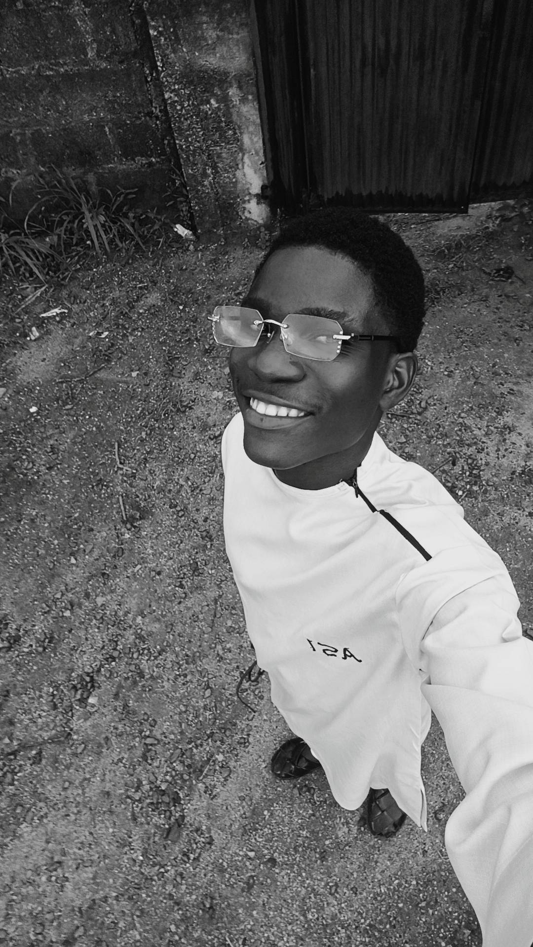 Hello guys this is me a 300lvl history and international studies students studying in the university...