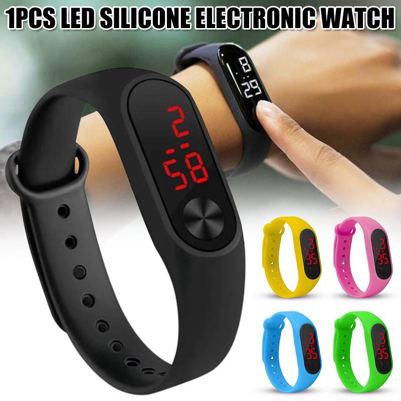Feature-Focused & CasualSleek
lightweight, and built for your everyday hustle ๐โโ๏ธโก
This LED Si...