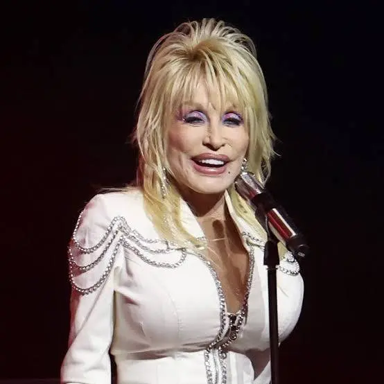 Farewell to a quintessential Music Icon Dolly Patron.
๐๐
#Trending