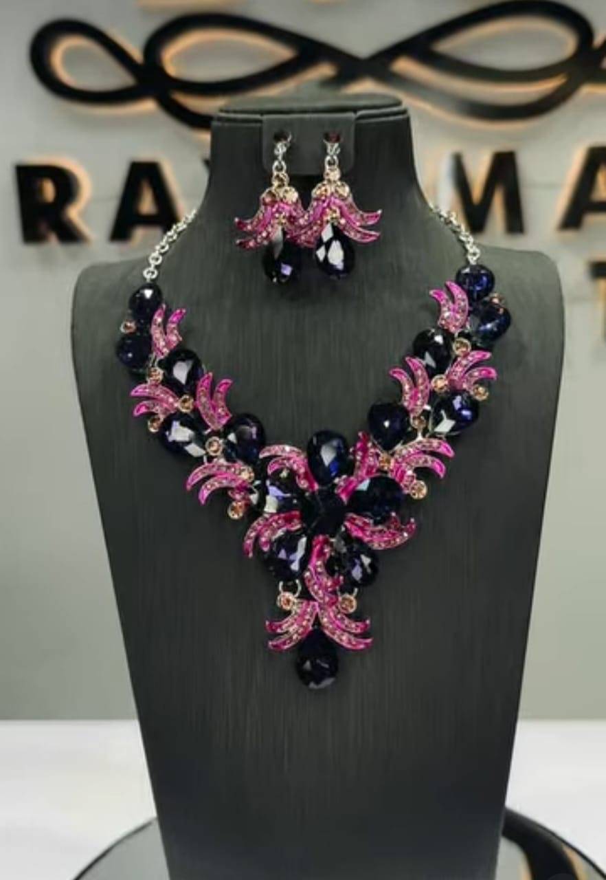 I like these jewelry pieces.